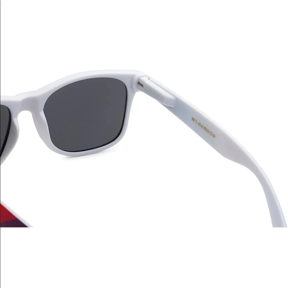 NEW Retro Style Womens Mens Unisex Sunglasses Rainbow Pride
